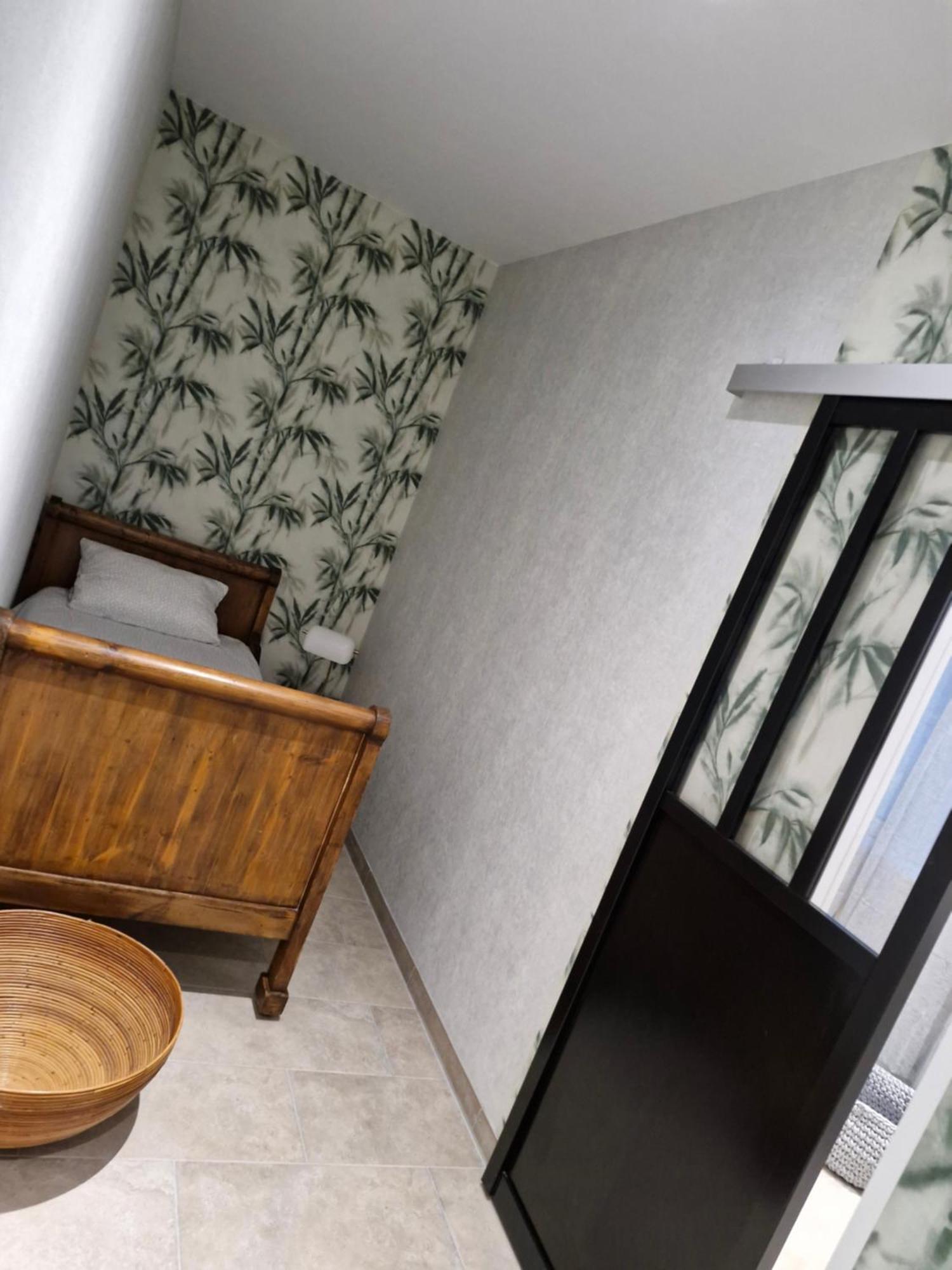 Hotel Le 6 3 Home Port En Bessin Luaran gambar